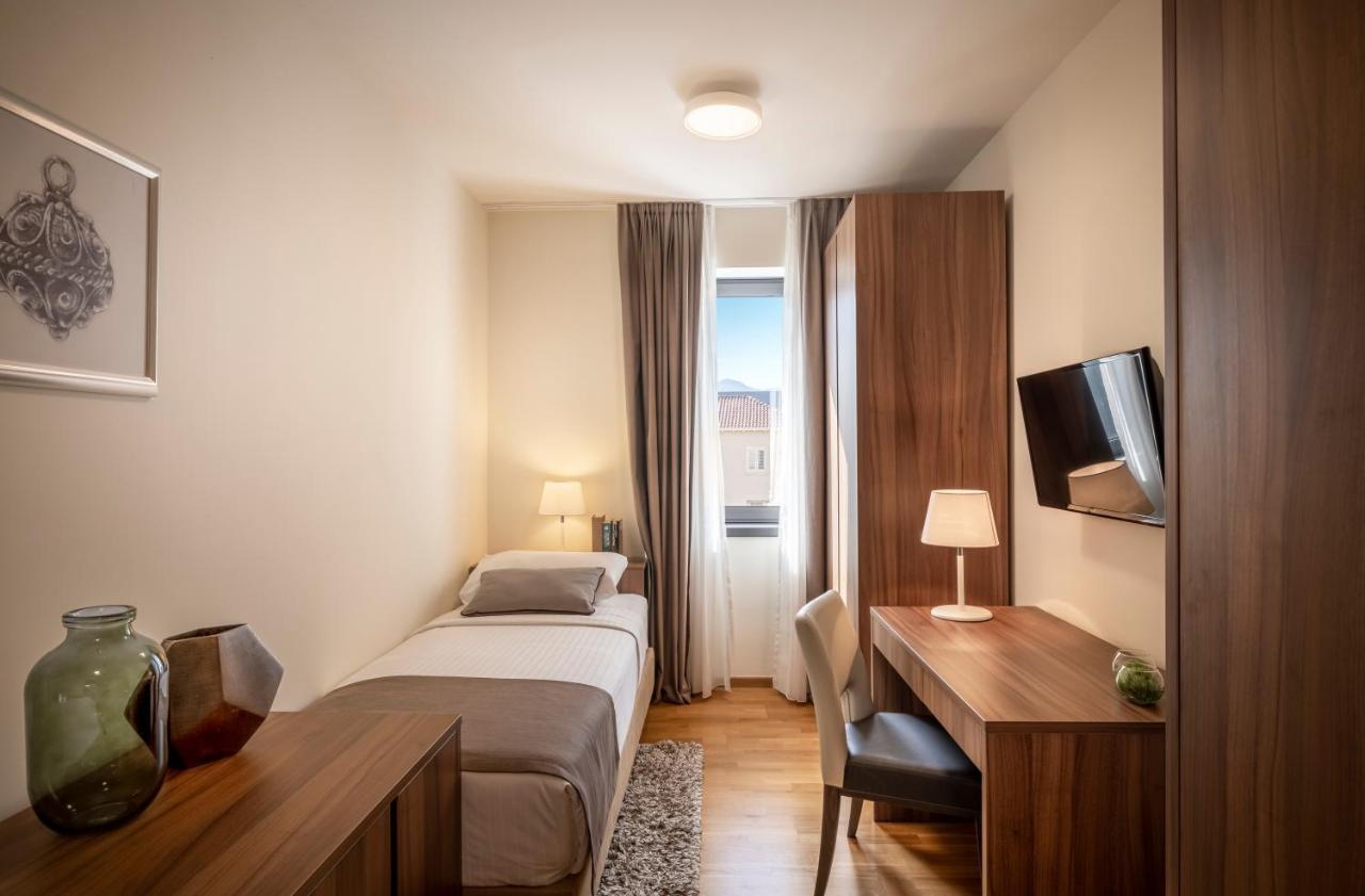 Maistra Select Srebreno Premium Apartments Экстерьер фото
