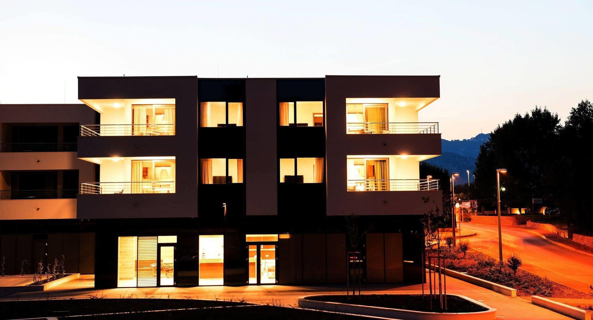 Maistra Select Srebreno Premium Apartments Экстерьер фото