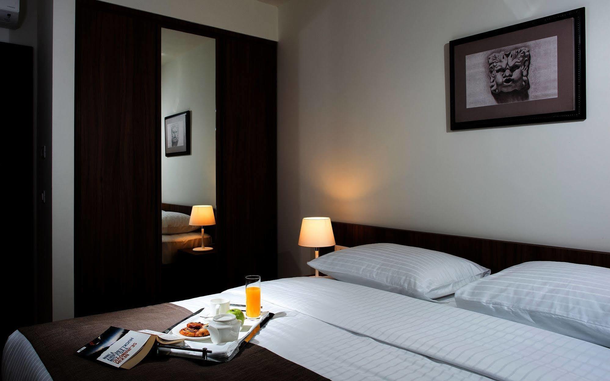 Maistra Select Srebreno Premium Apartments Экстерьер фото